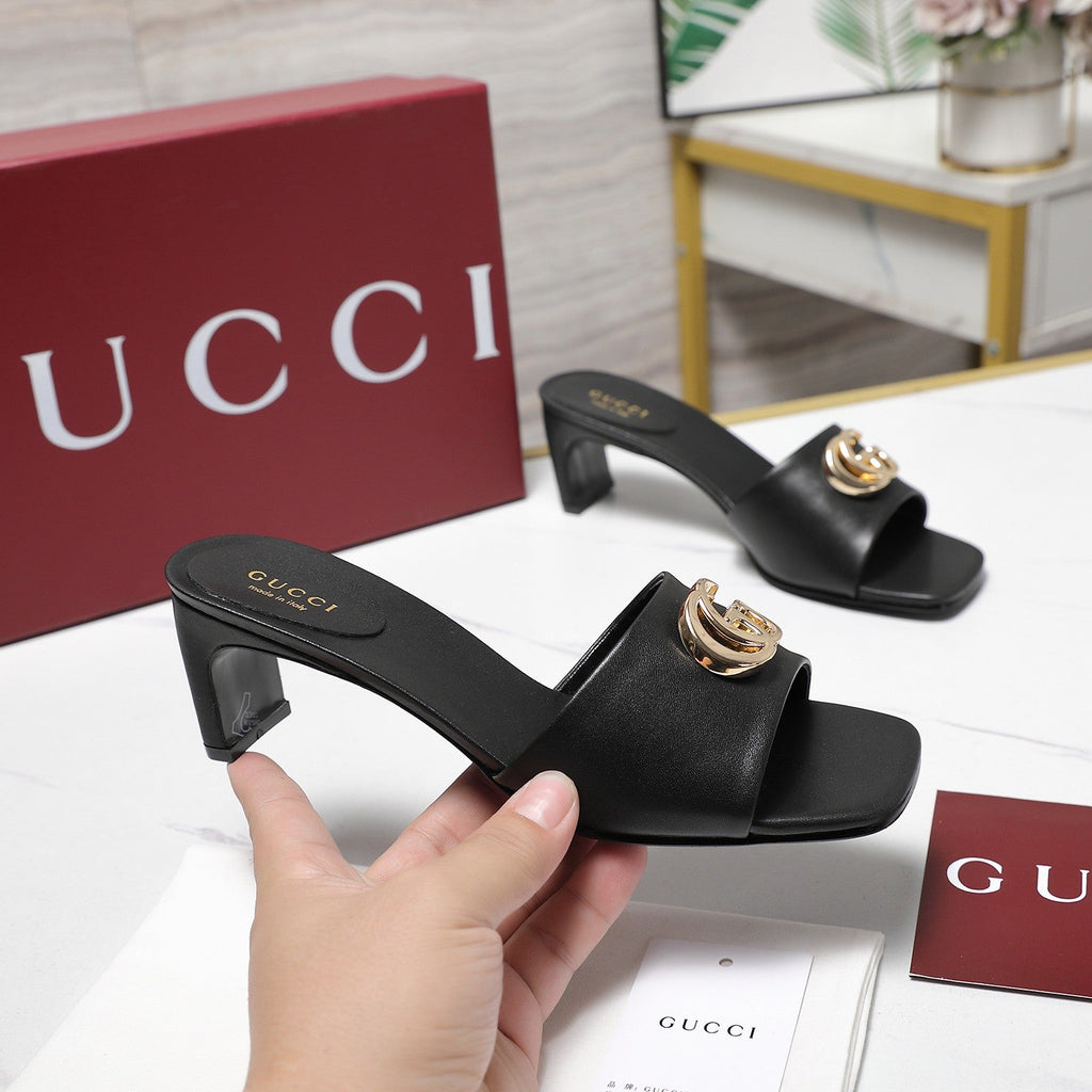 26NEW Mid-Heel Sandals