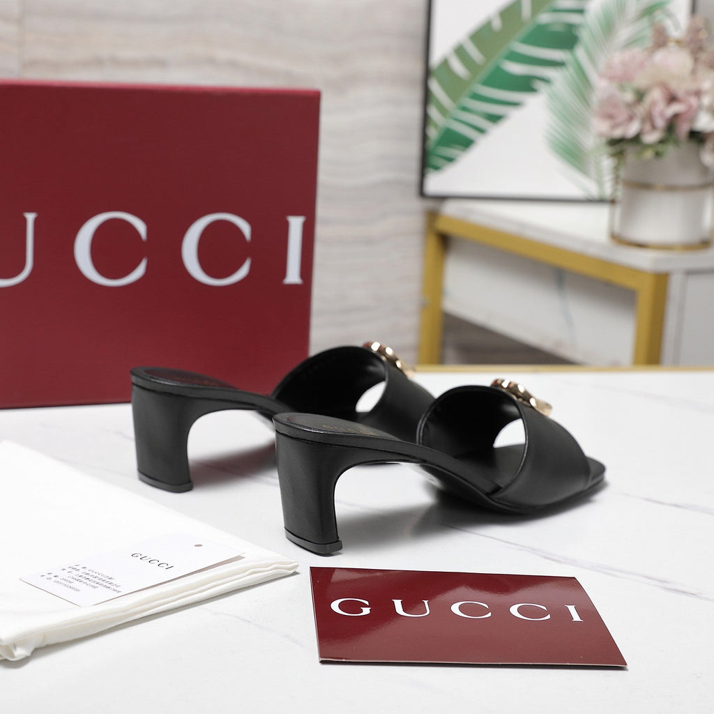 26NEW Mid-Heel Sandals
