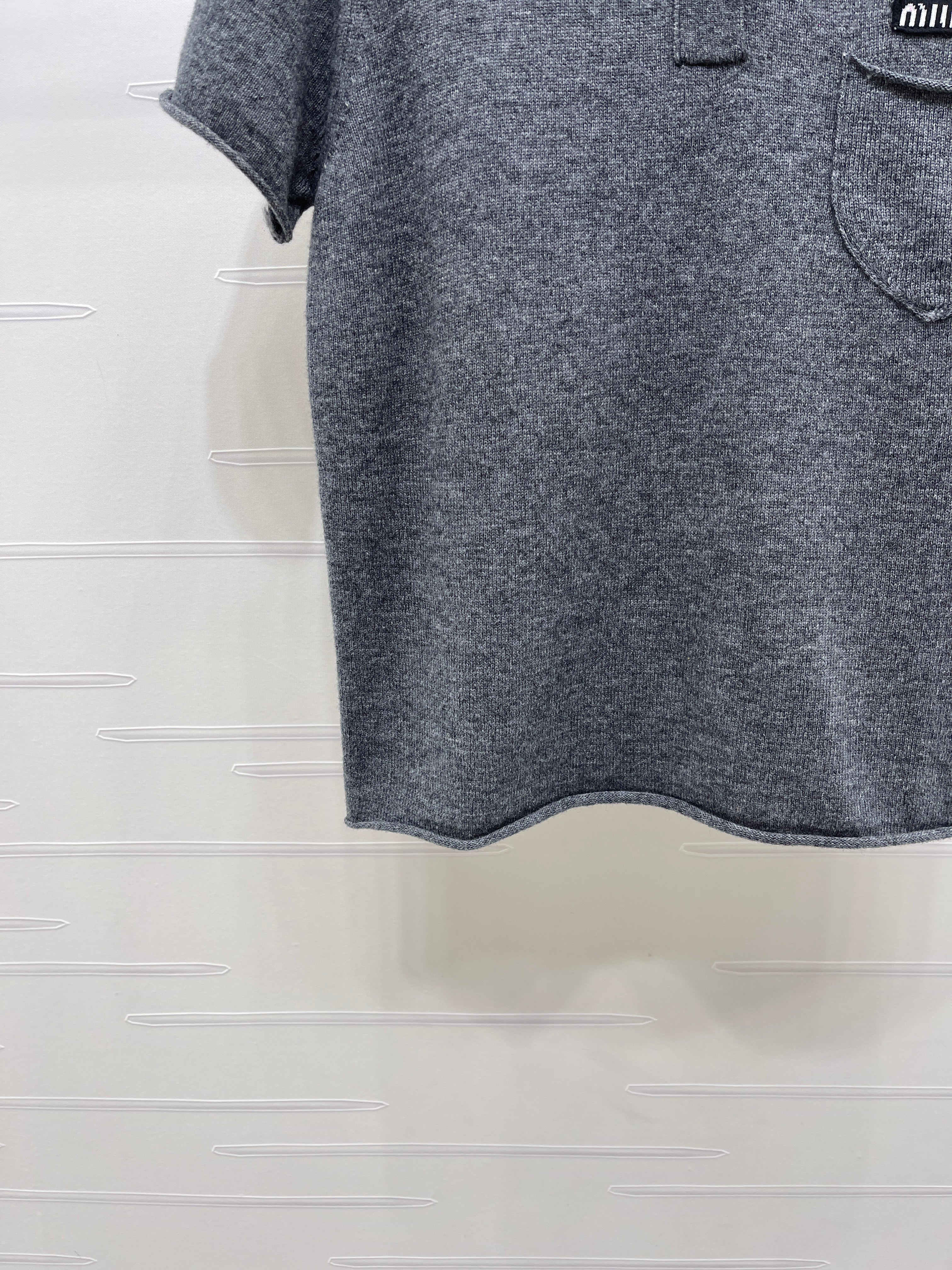 26NEW Collared Knit Short-Sleeve