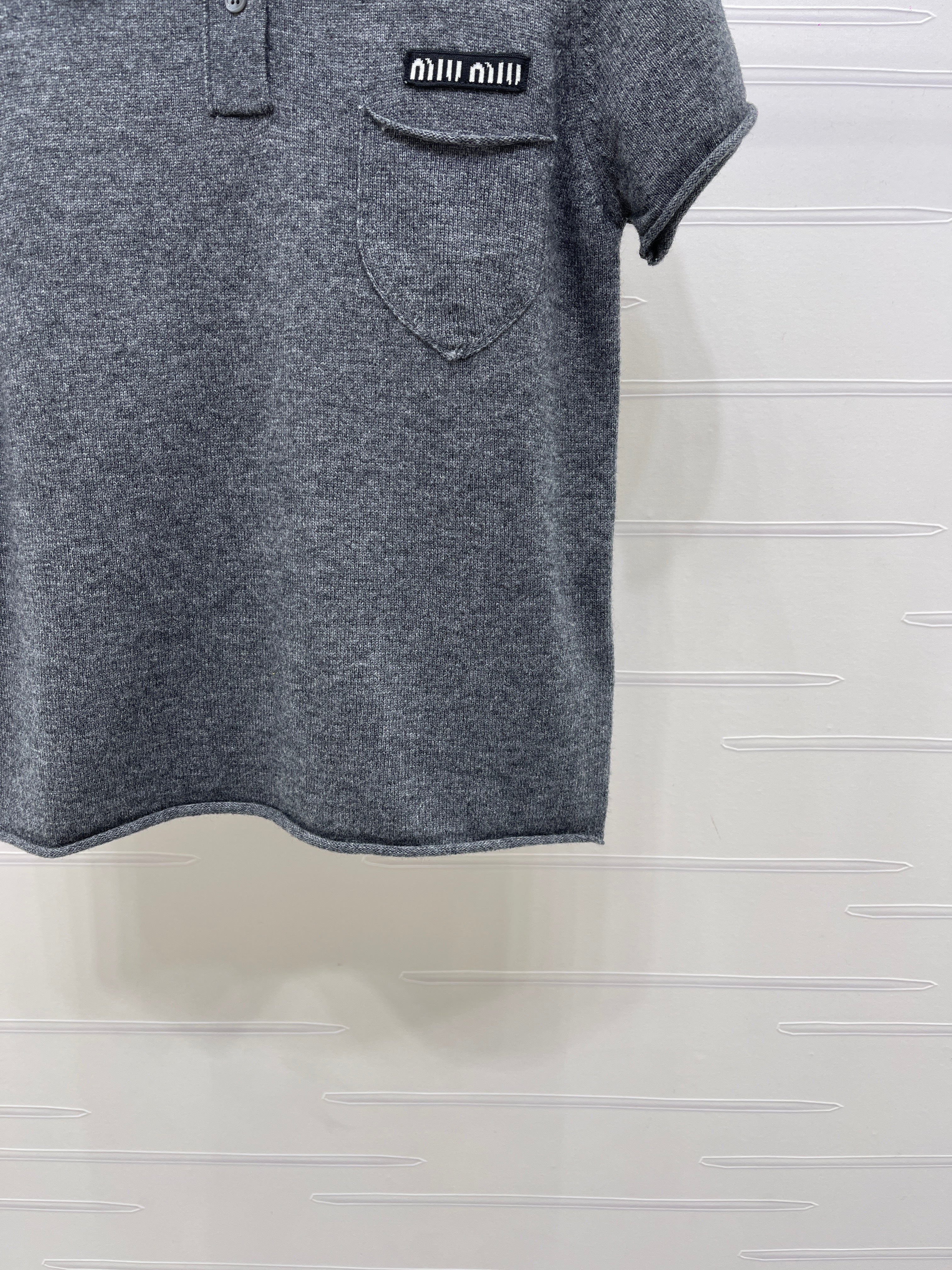 26NEW Collared Knit Short-Sleeve