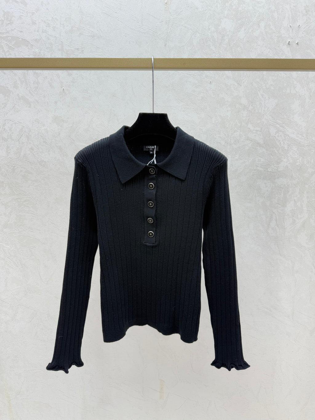 26NEW Solid Color Collared Knit Long Sleeve