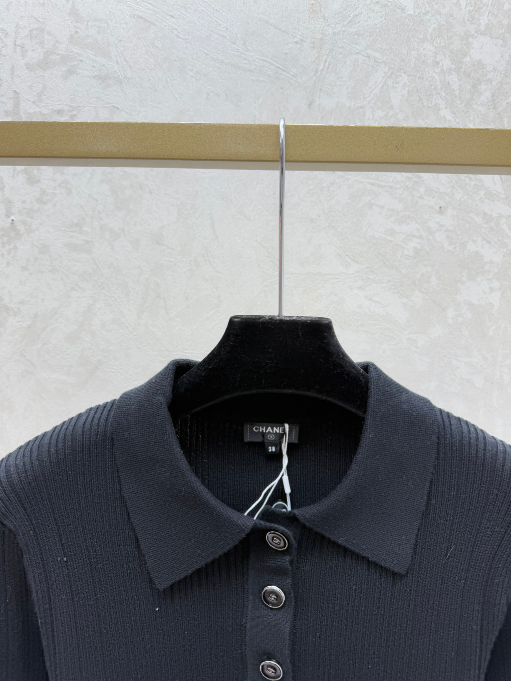 26NEW Solid Color Collared Knit Long Sleeve