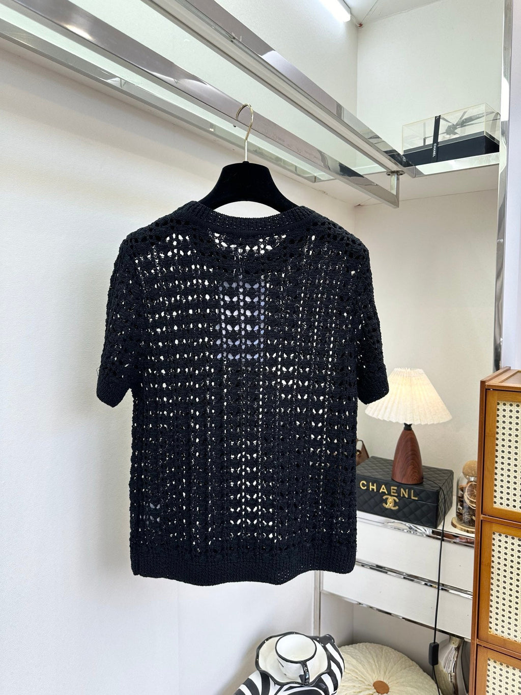 26NEW French-style openwork knit top