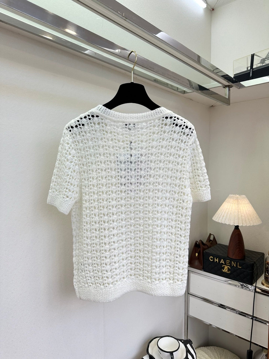 26NEW French-style openwork knit top