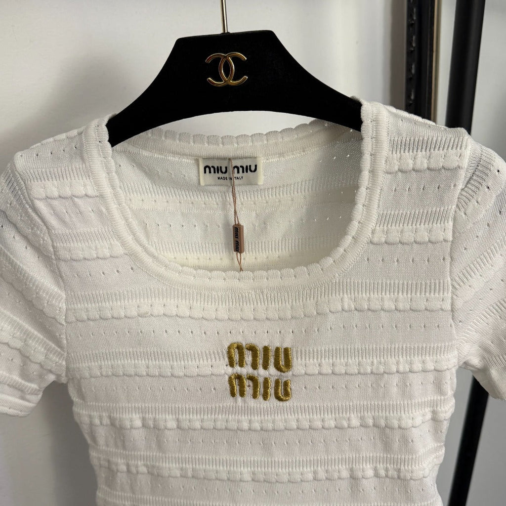 26NEW Embroidered Letter Slim Fit Short Sleeve