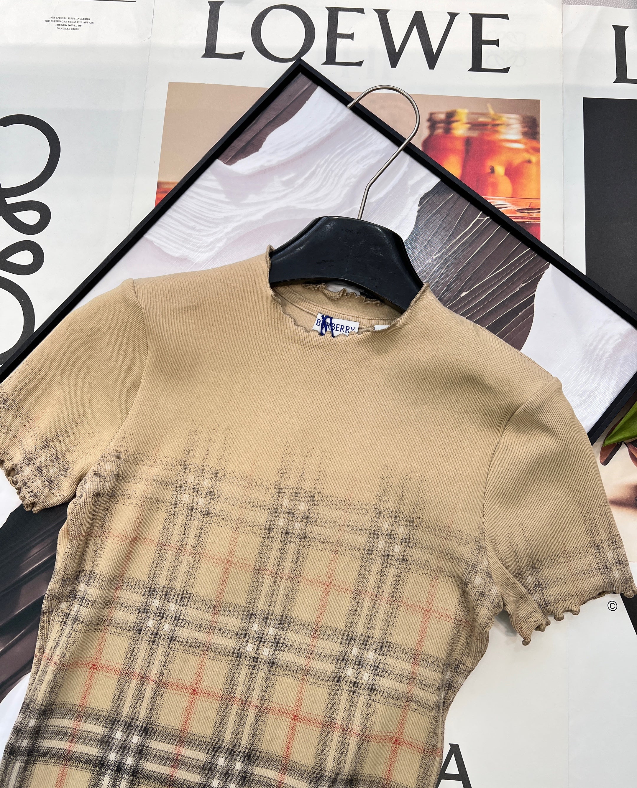 26NEW Gradient Plaid Wavy Edge Fitted Short-Sleeve T-Shirt