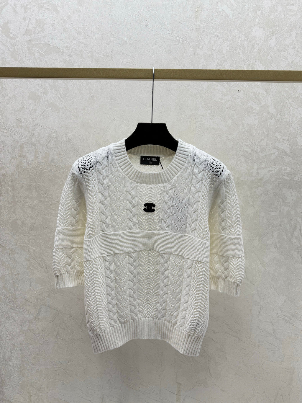 26NEW Solid Color Simple Hollow-Out Round Neck Knit Short Sleeve
