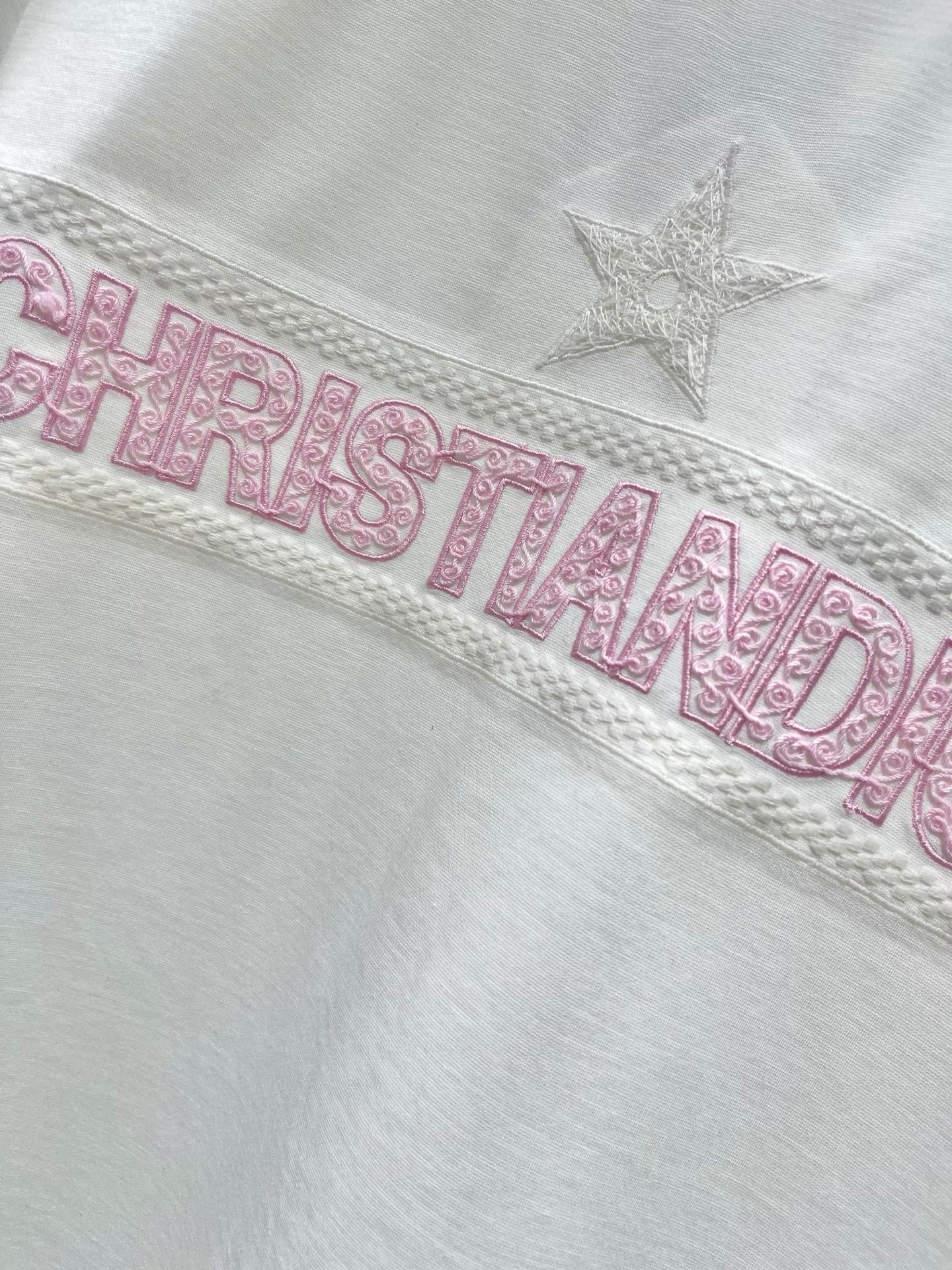 26NEW Five-pointed Star Embroidered Letter Short-sleeved T-shirt