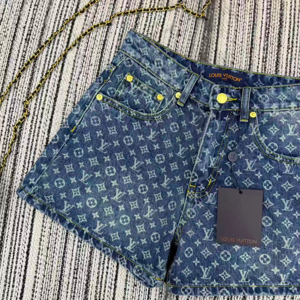 26NEW Printed Denim Shorts