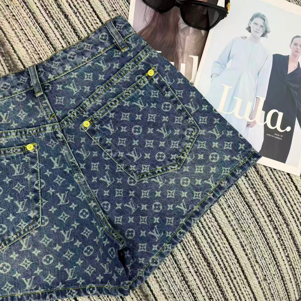 26NEW Printed Denim Shorts
