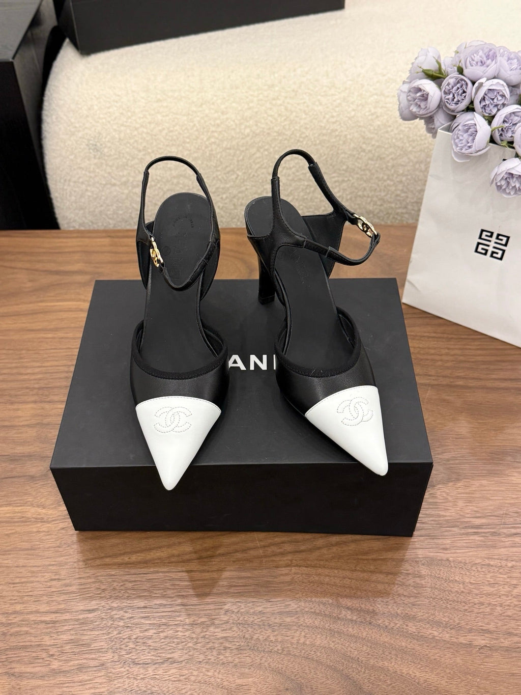 26 Women's High Heels