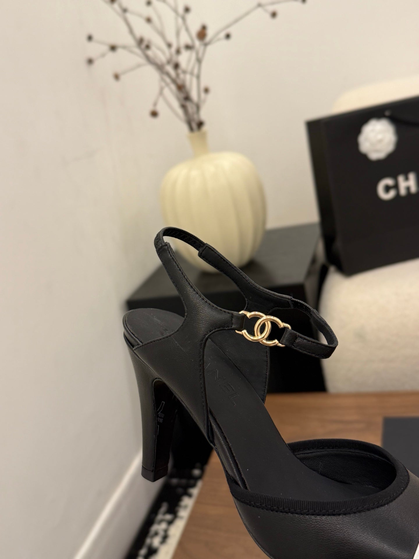 26 Women's High Heels