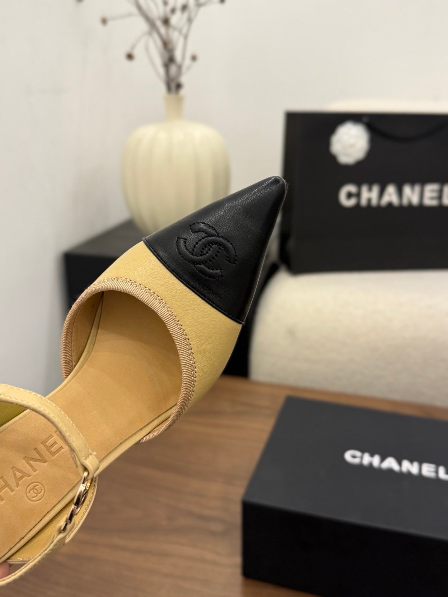 26 Women's High Heels