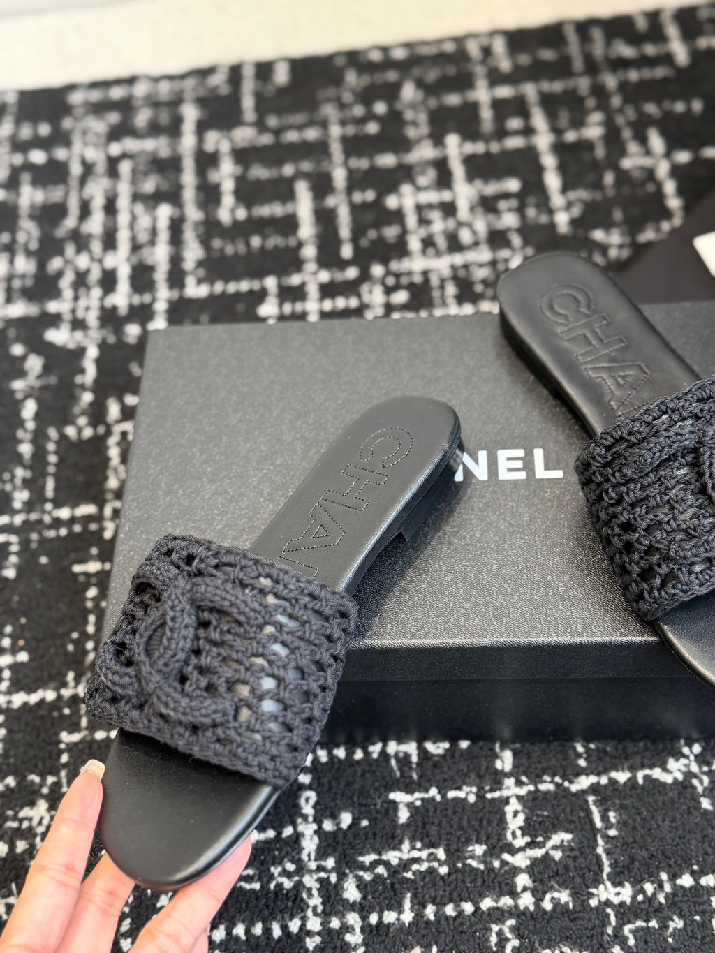26NEW Vacation Slip-on Slippers
