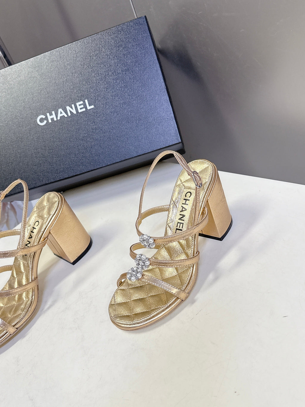 26NEW Spring/Summer Chunky Heel Sandals