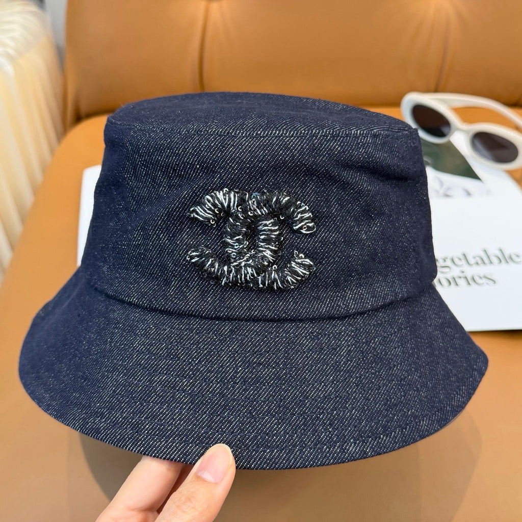 Cowboy bucket hat