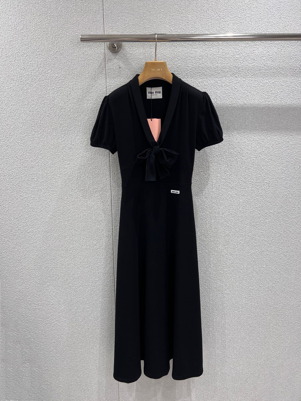 26NEW tie-up bow dress