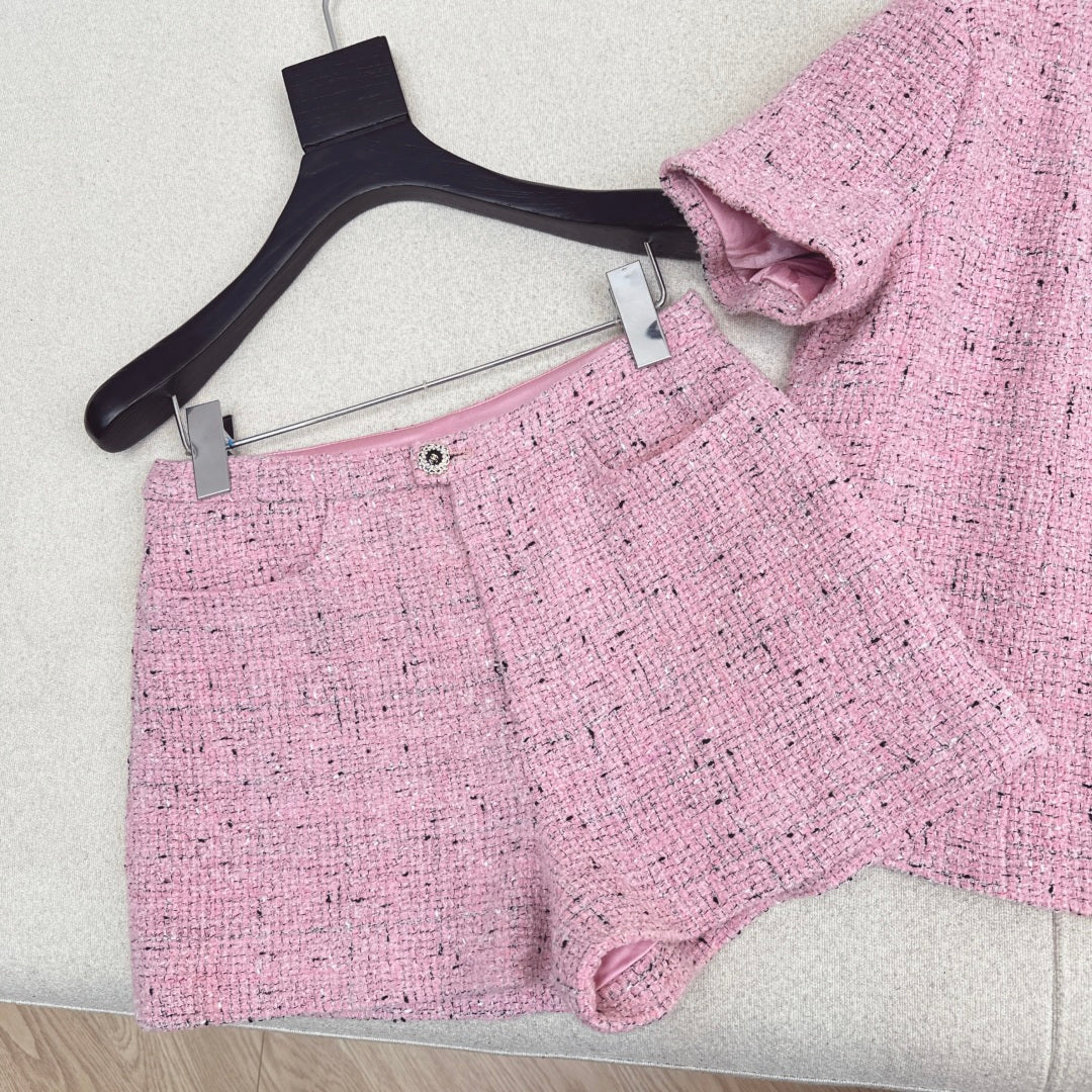 26NEW Early Spring Exquisite Knitted Set