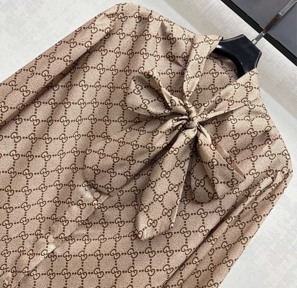 26NEW Lace-up Print Shirt