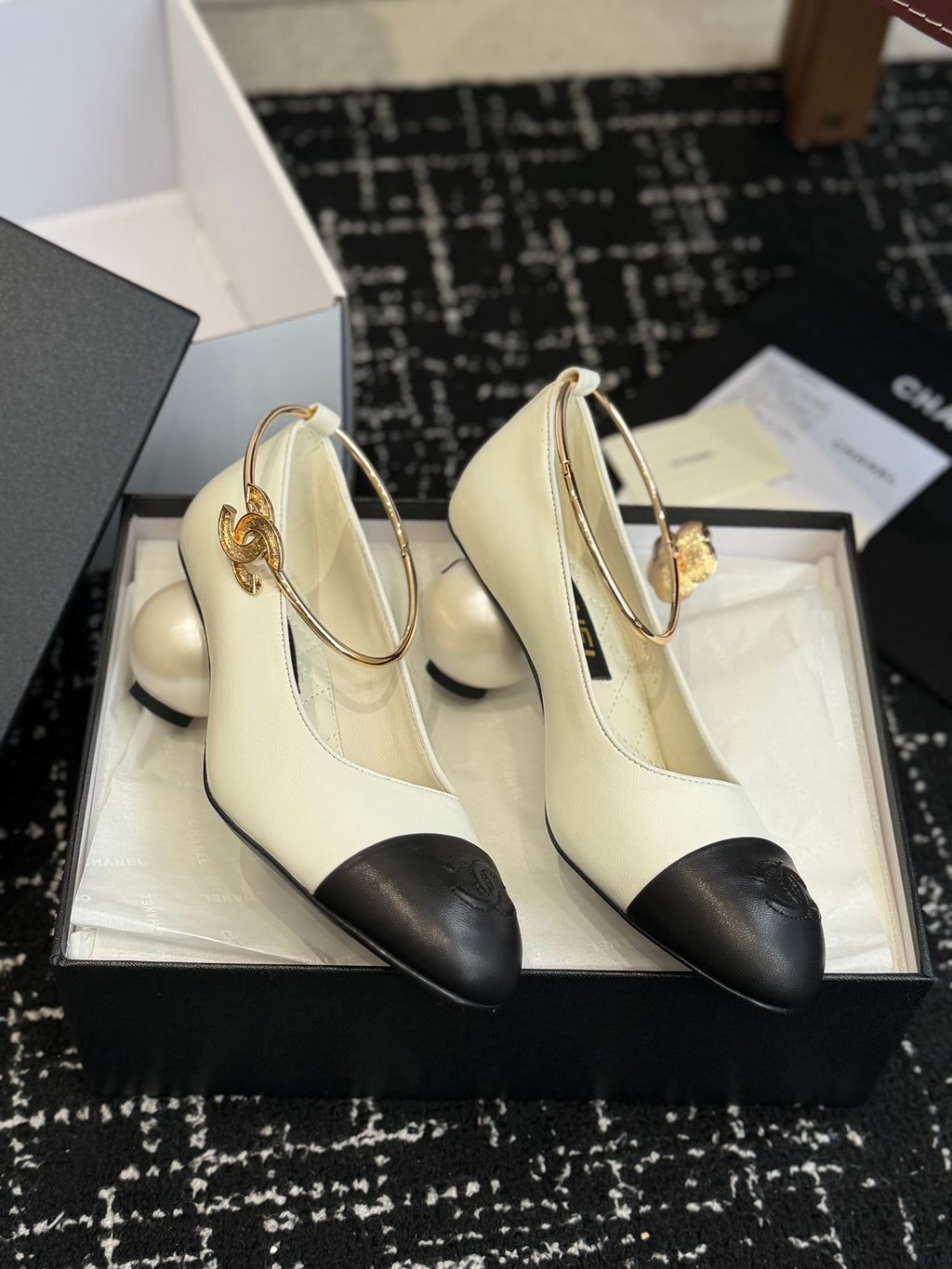 26NEW Spring/Summer Mary Jane Shoes with Large Pearl Heels