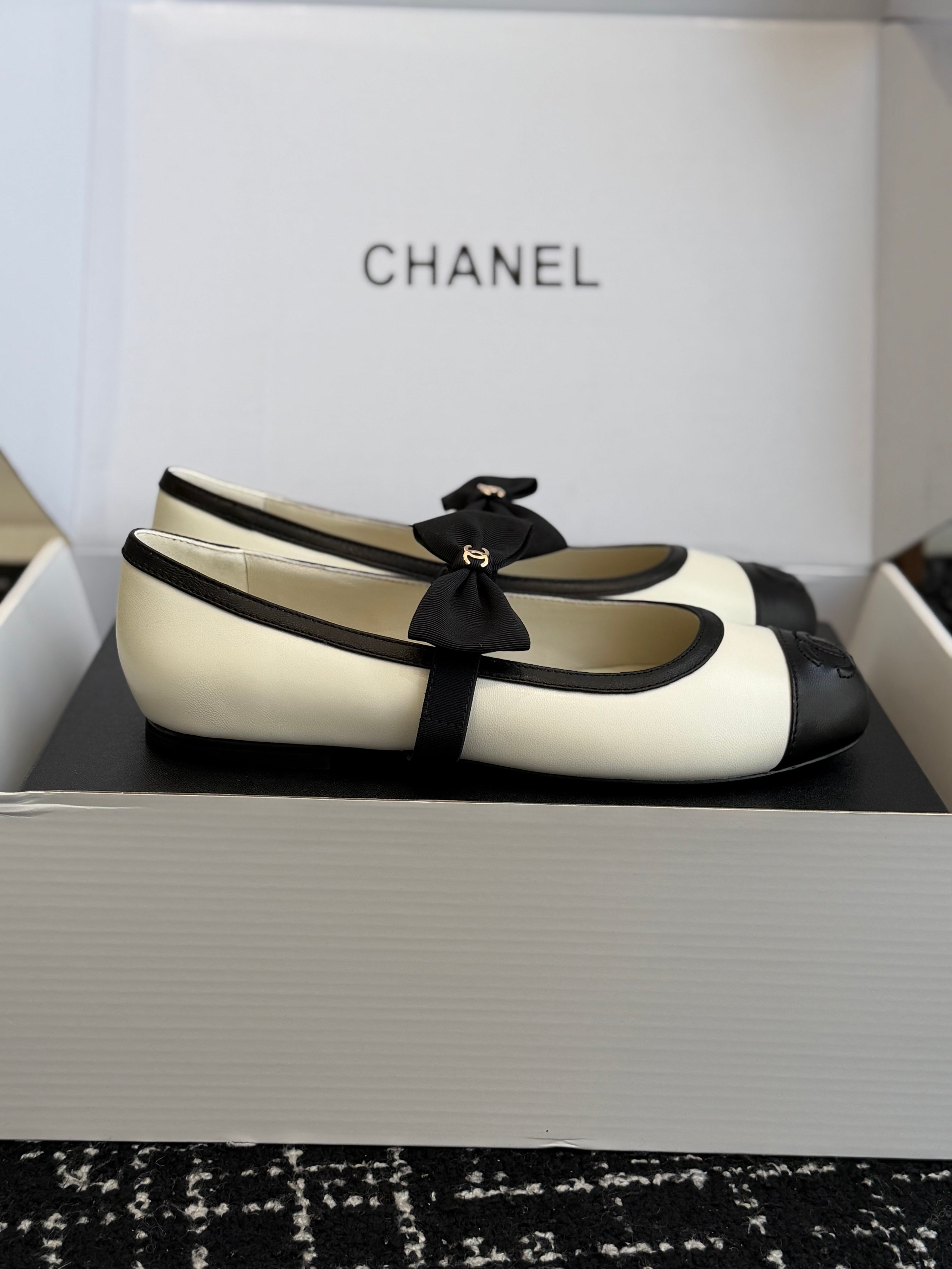 26NEW Spring/Summer runway Mary Jane shoes