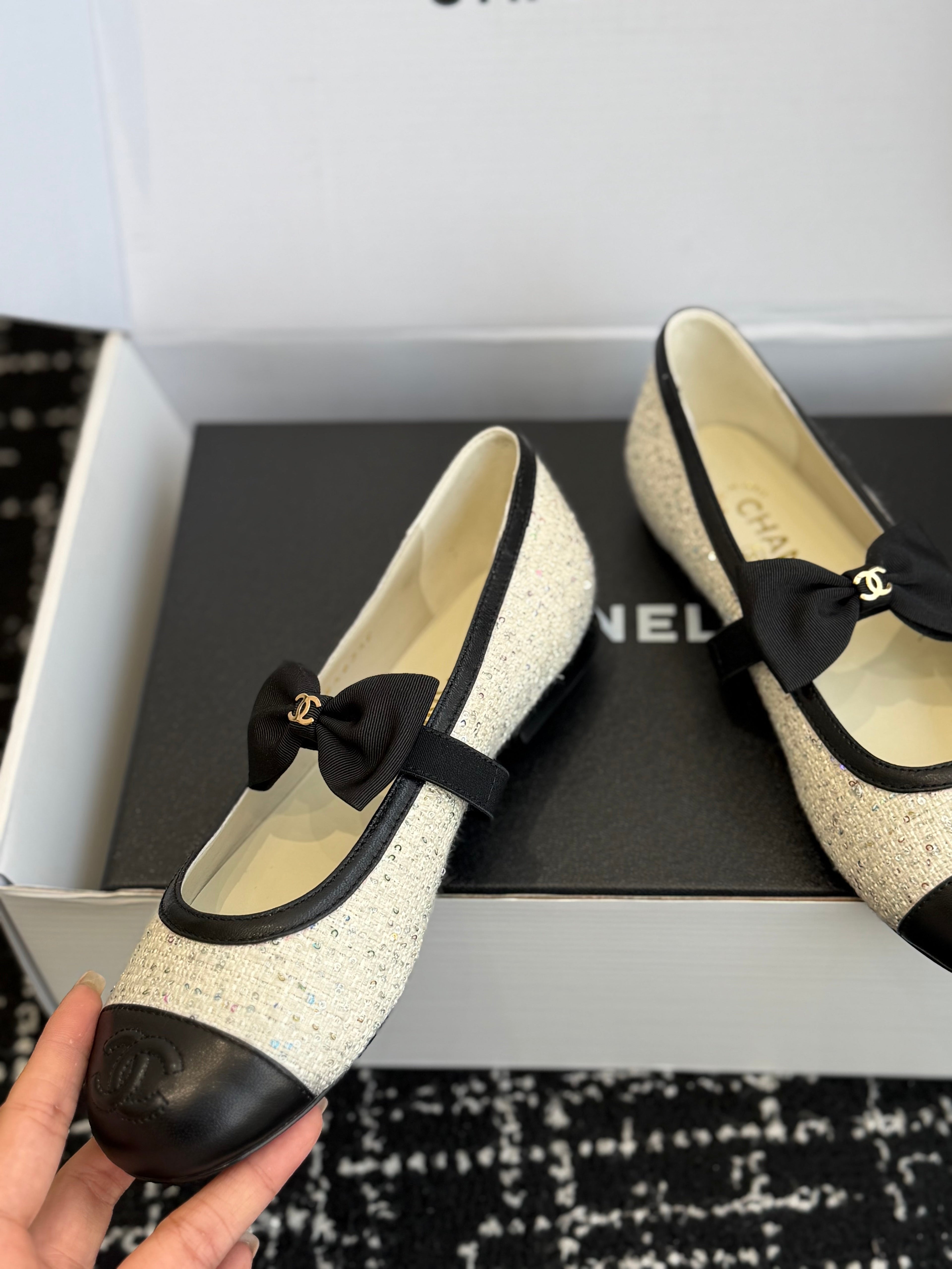 26NEW Spring/Summer runway Mary Jane shoes