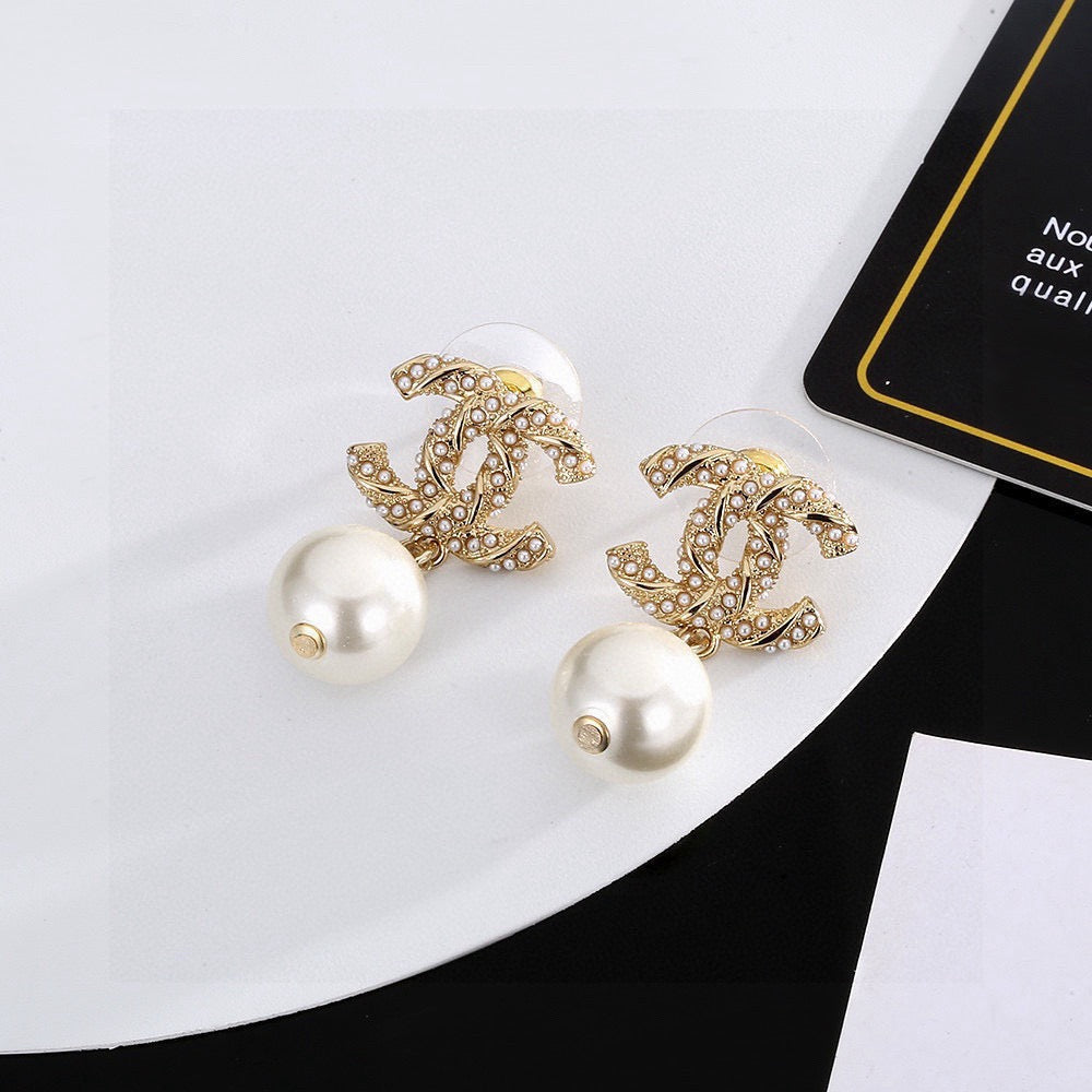Braided Pearl Stud Earrings
