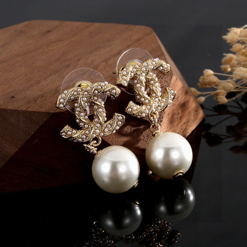 Braided Pearl Stud Earrings