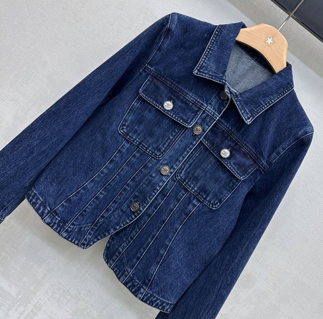 26NEW Collared Slim Fit Denim Jacket