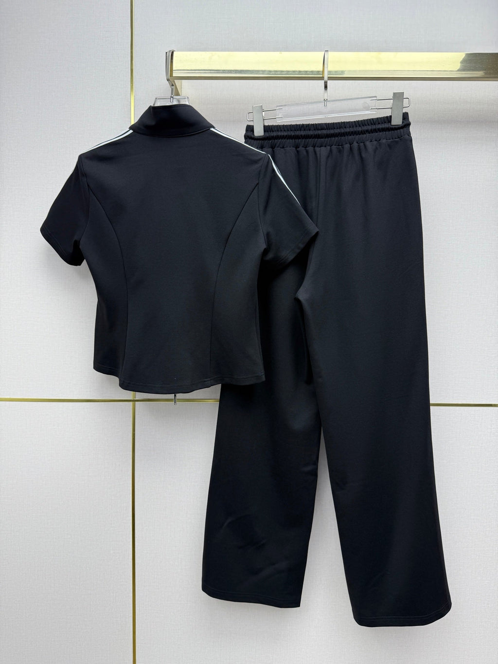 26NEW Color Block Tracksuit