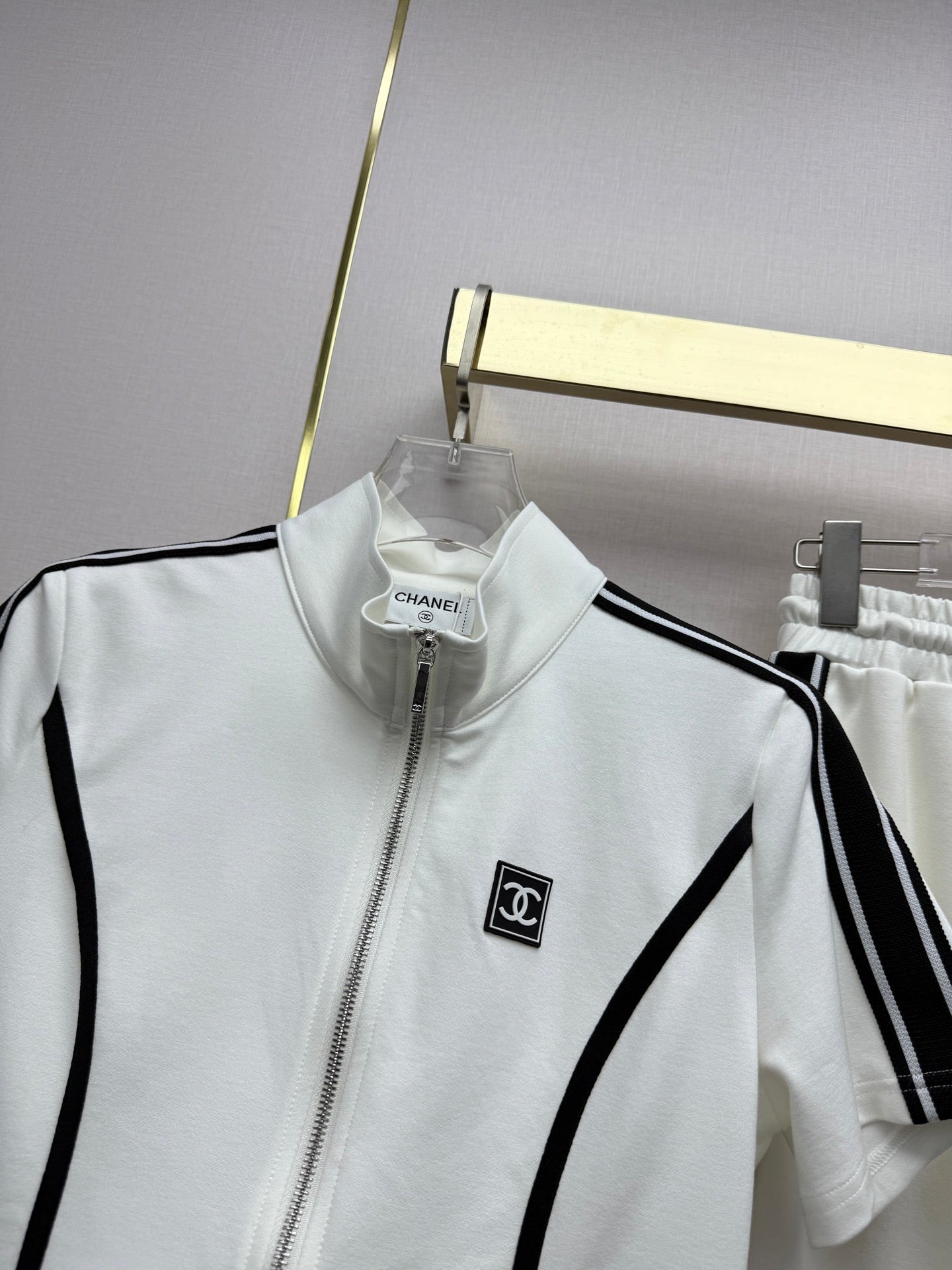 26NEW Color Block Tracksuit
