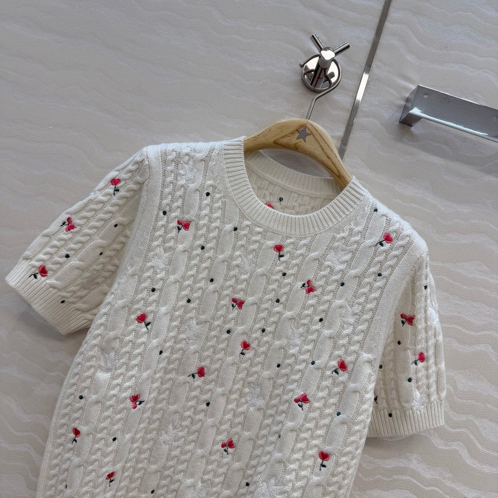26NEW Floral Knit Short-Sleeve