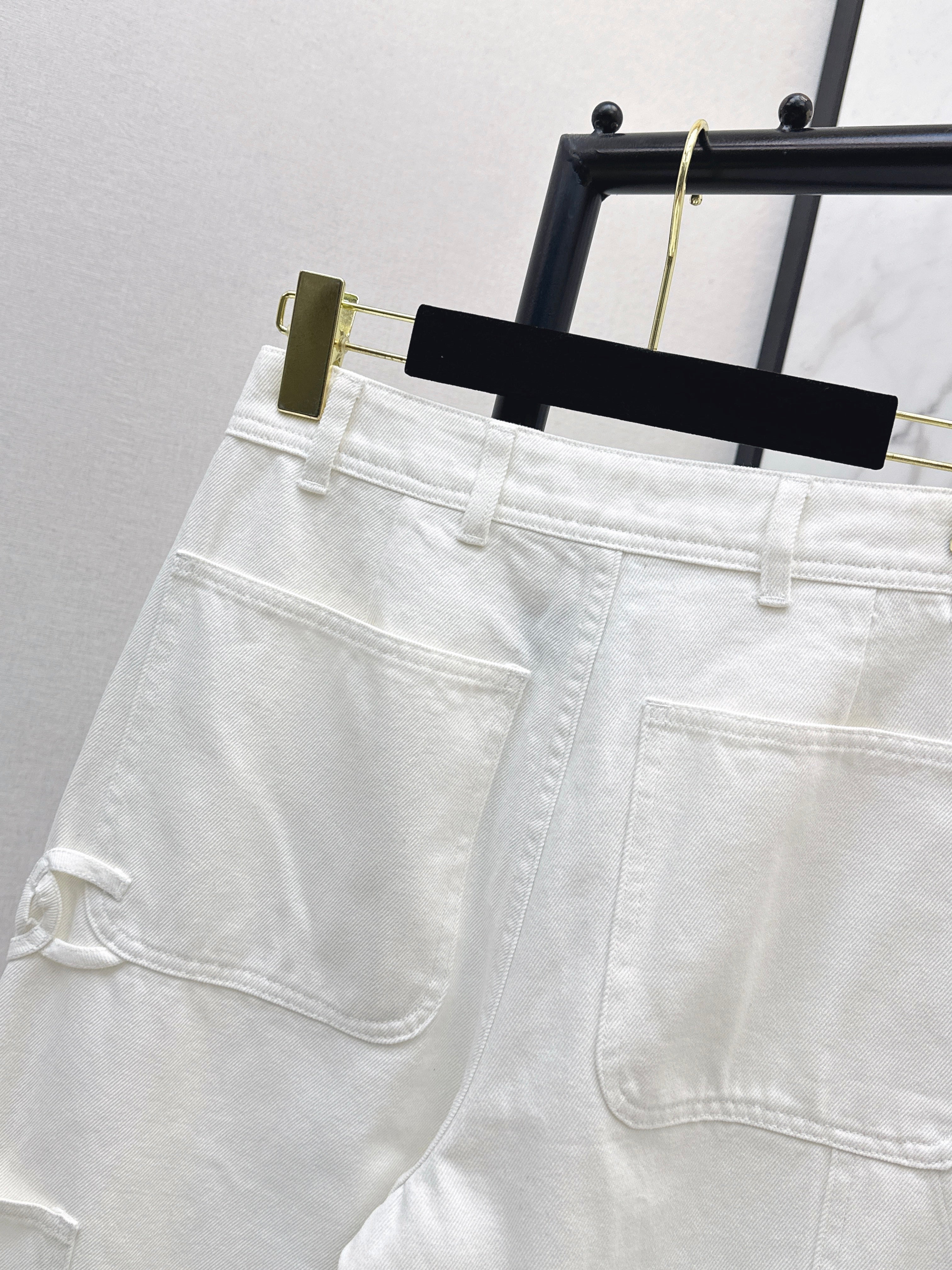 26NEW Hot Selling Jeans