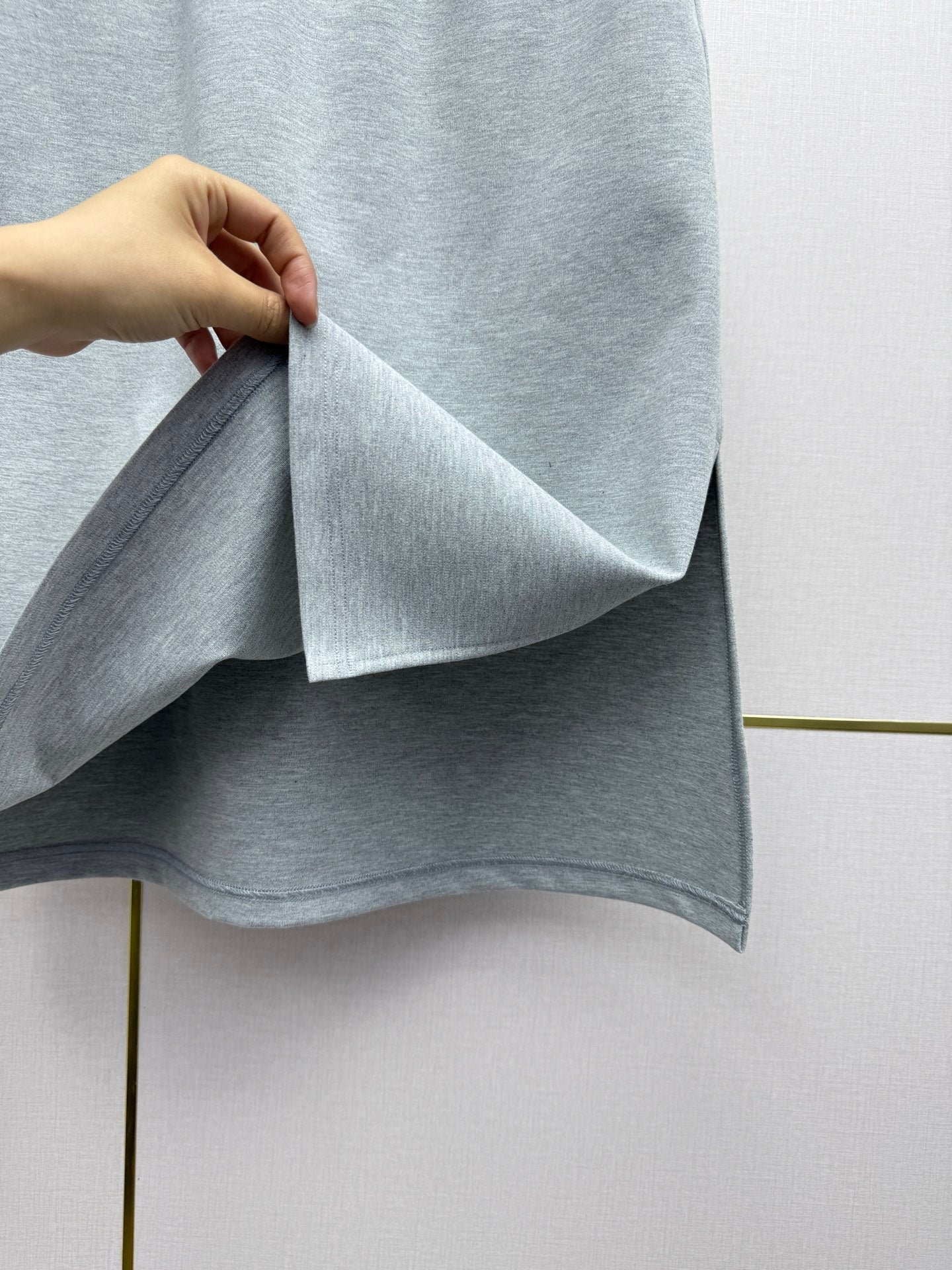 26NEW Short-sleeved T-shirt + Skirt Set