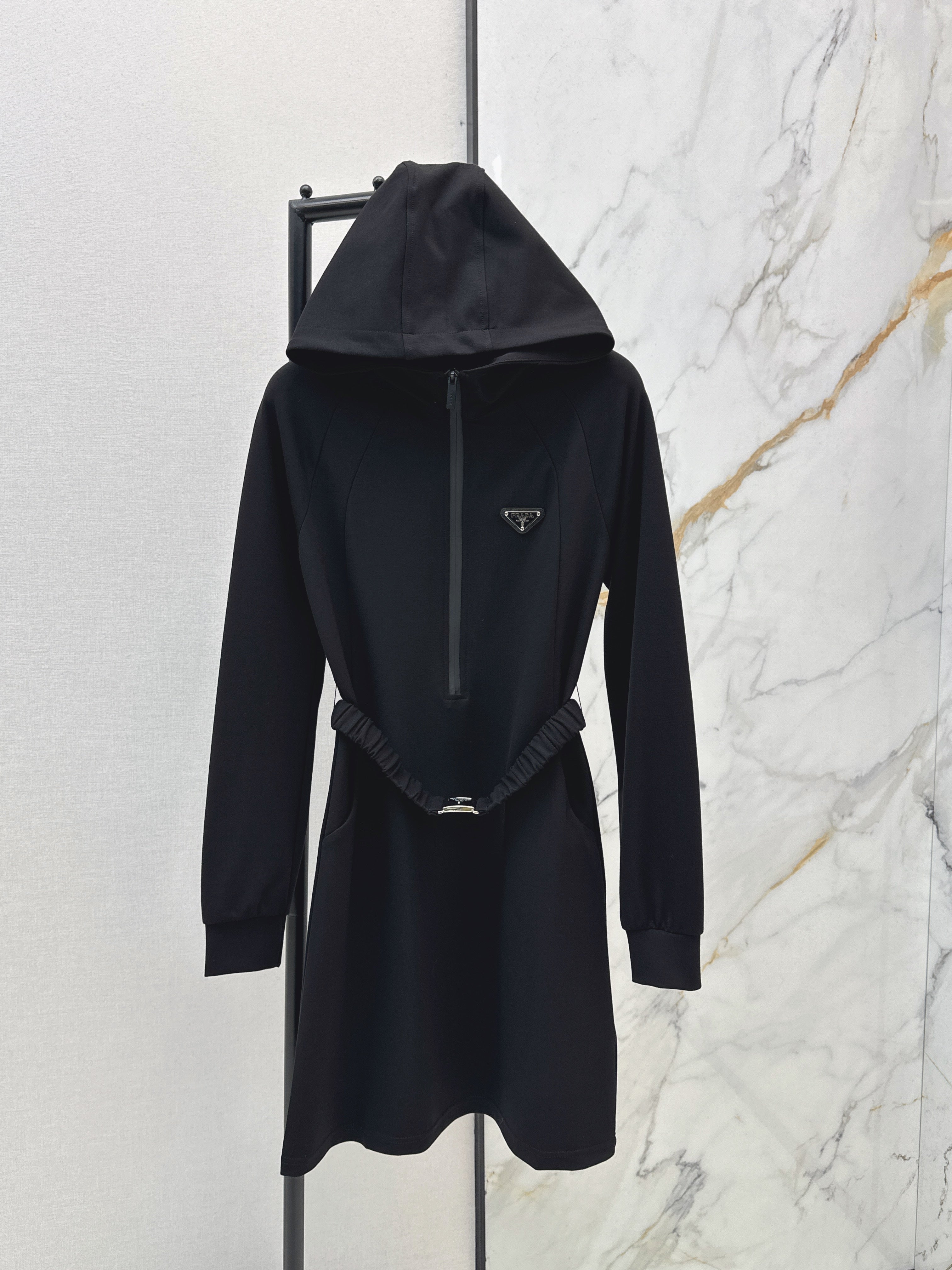 26NEW New Hooded Casual Dress