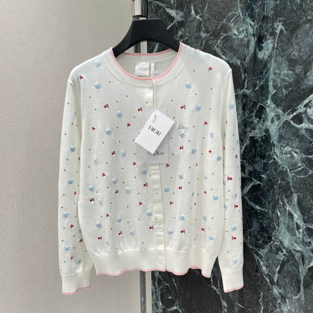 26 New Arrival: Peace Dove Embroidered Knit Cardigan