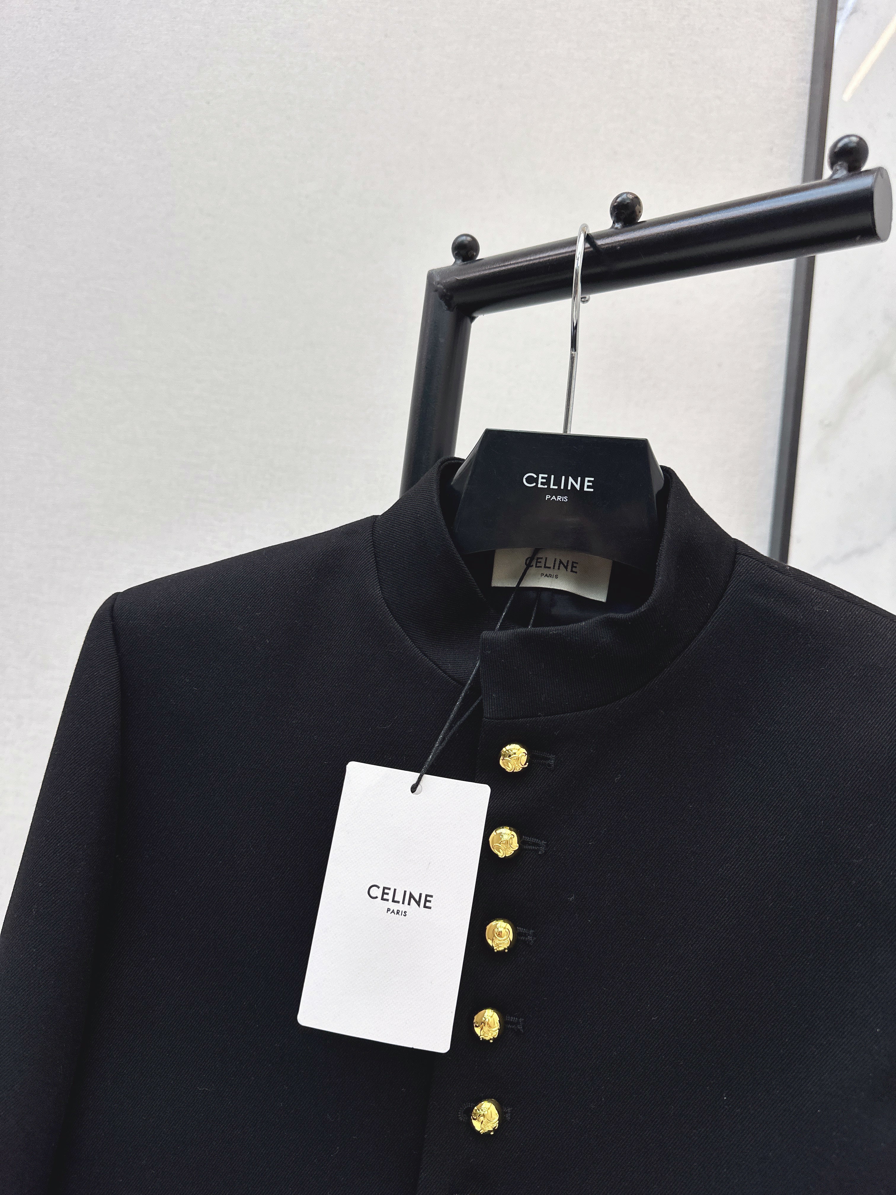 26SS Gold Buckle Trim Jacket