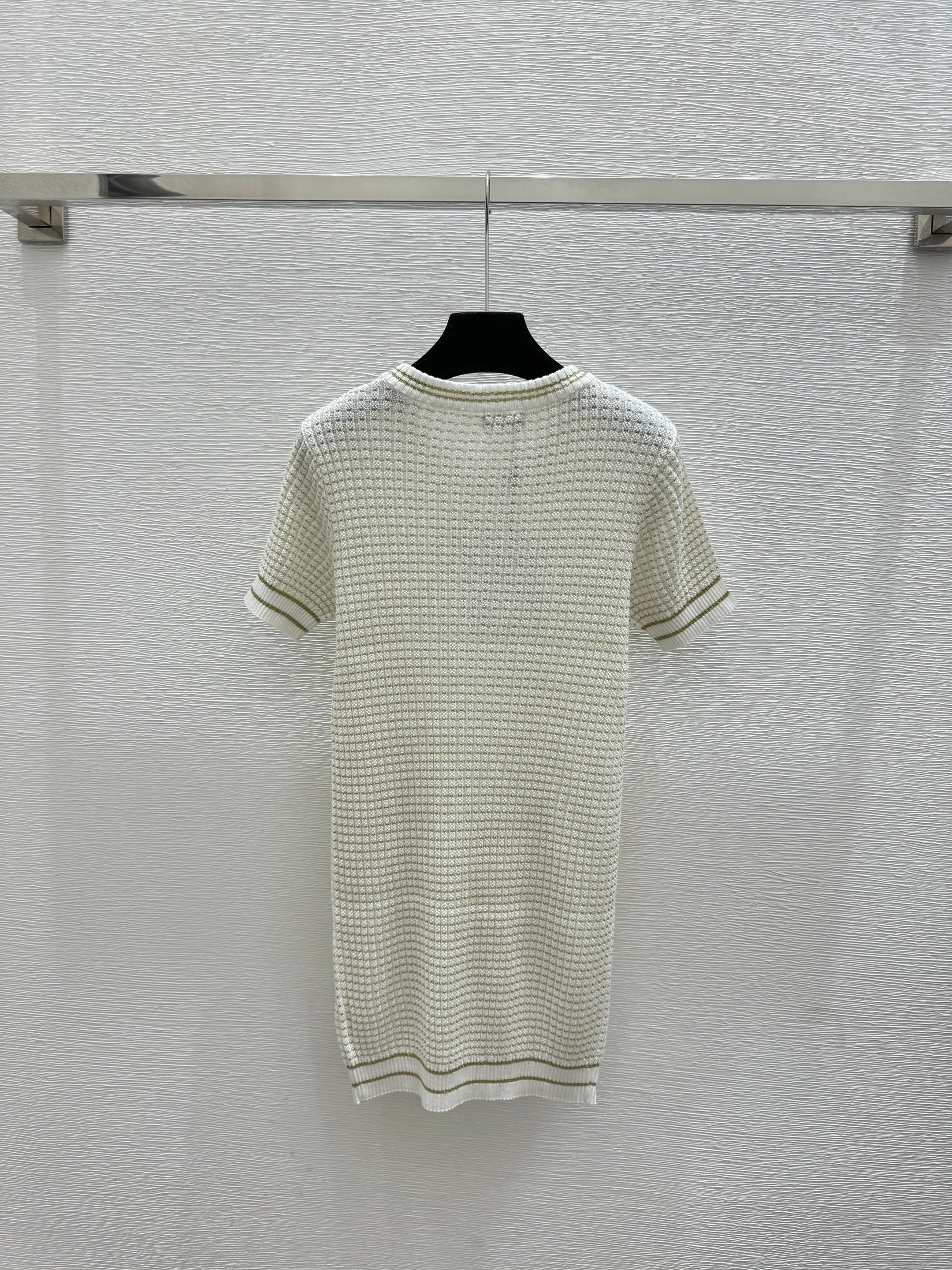 26SS Color Block Gold and Silver Thread Round Neck Knit Short Sleeve Dress