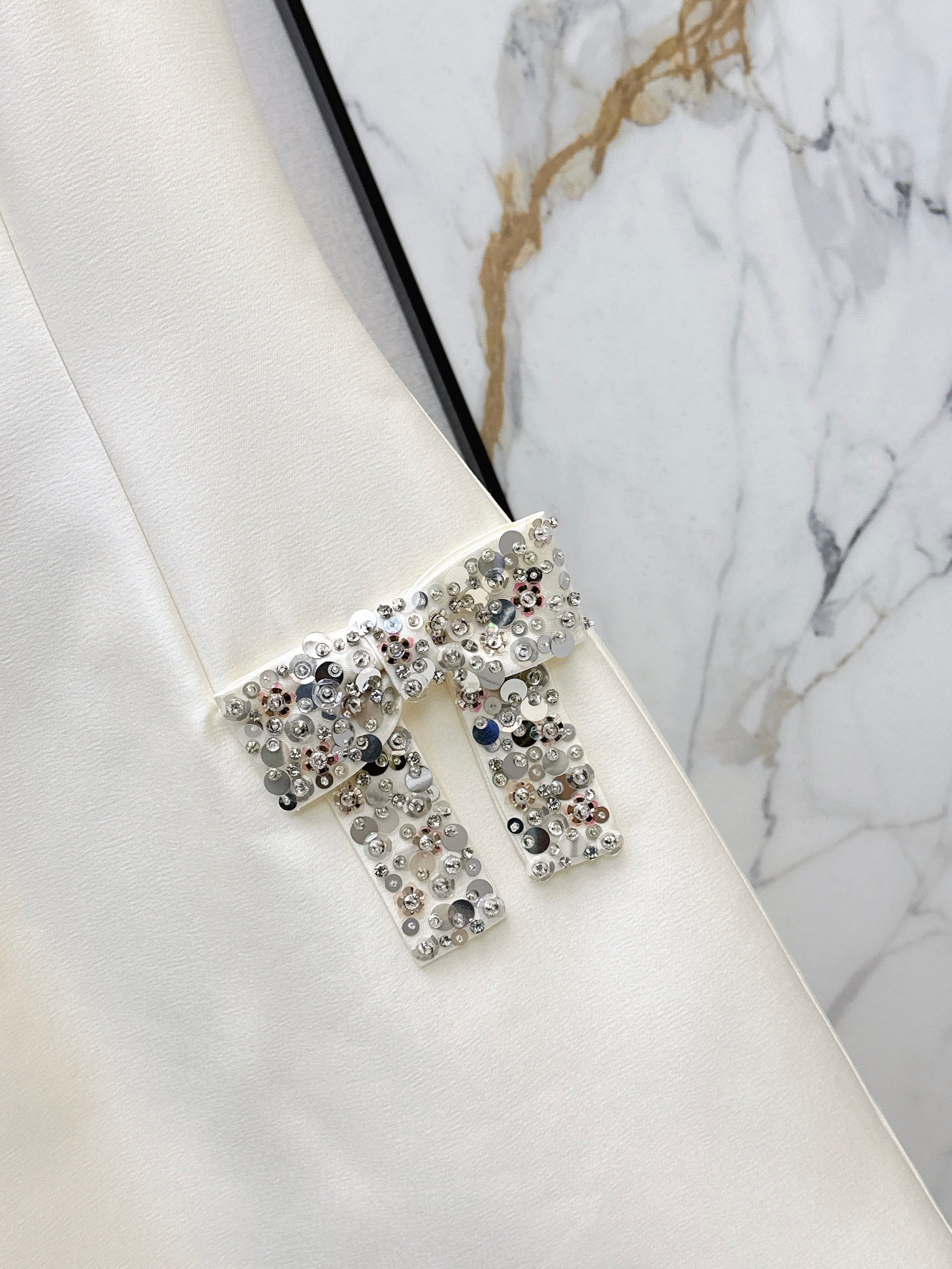 26SS Rhinestone Bow Sleeveless Dress
