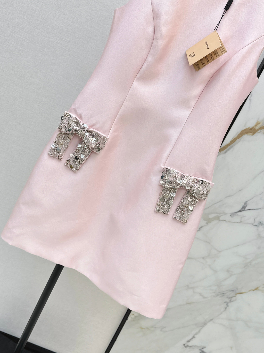 26SS Rhinestone Bow Sleeveless Dress