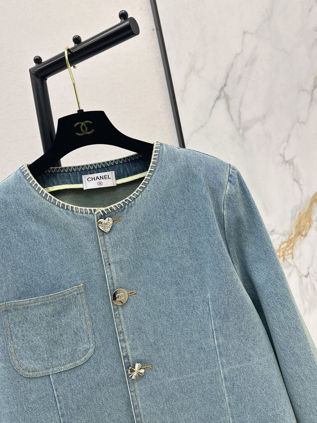 26SS New Arrival Denim Jacket with Overlock Trim