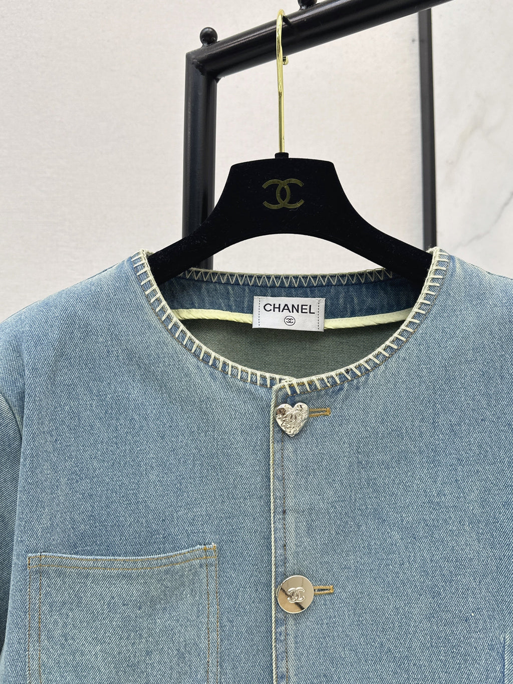26SS New Arrival Denim Jacket with Overlock Trim