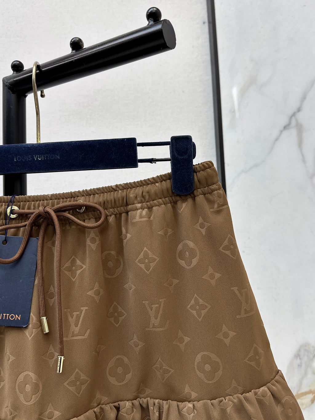 26SS New Embossed Fishtail Skirt