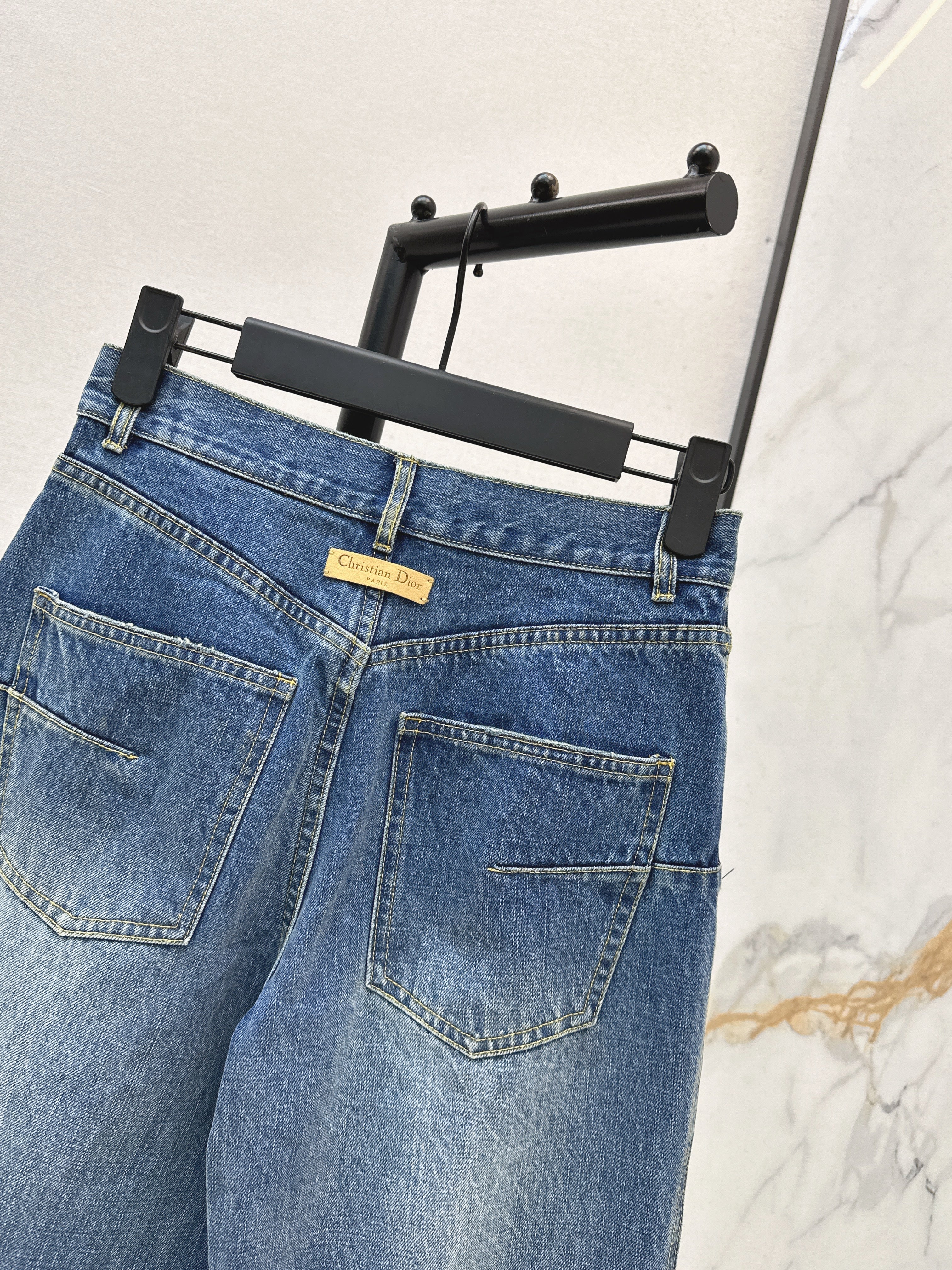 26SS Retro Blue Distressed White Monogram Washed Straight Leg Jeans
