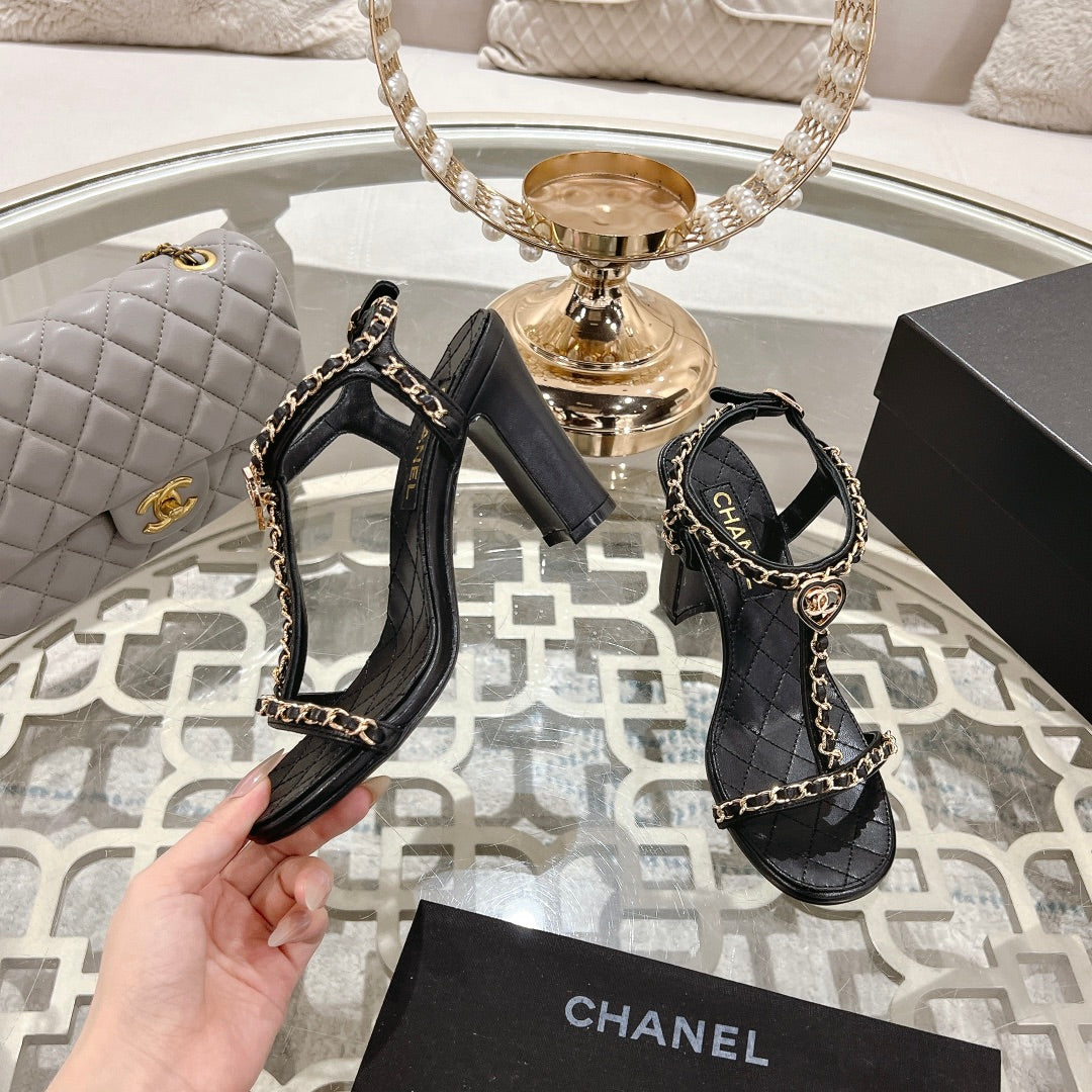 26SS Chain-embellished High Heels