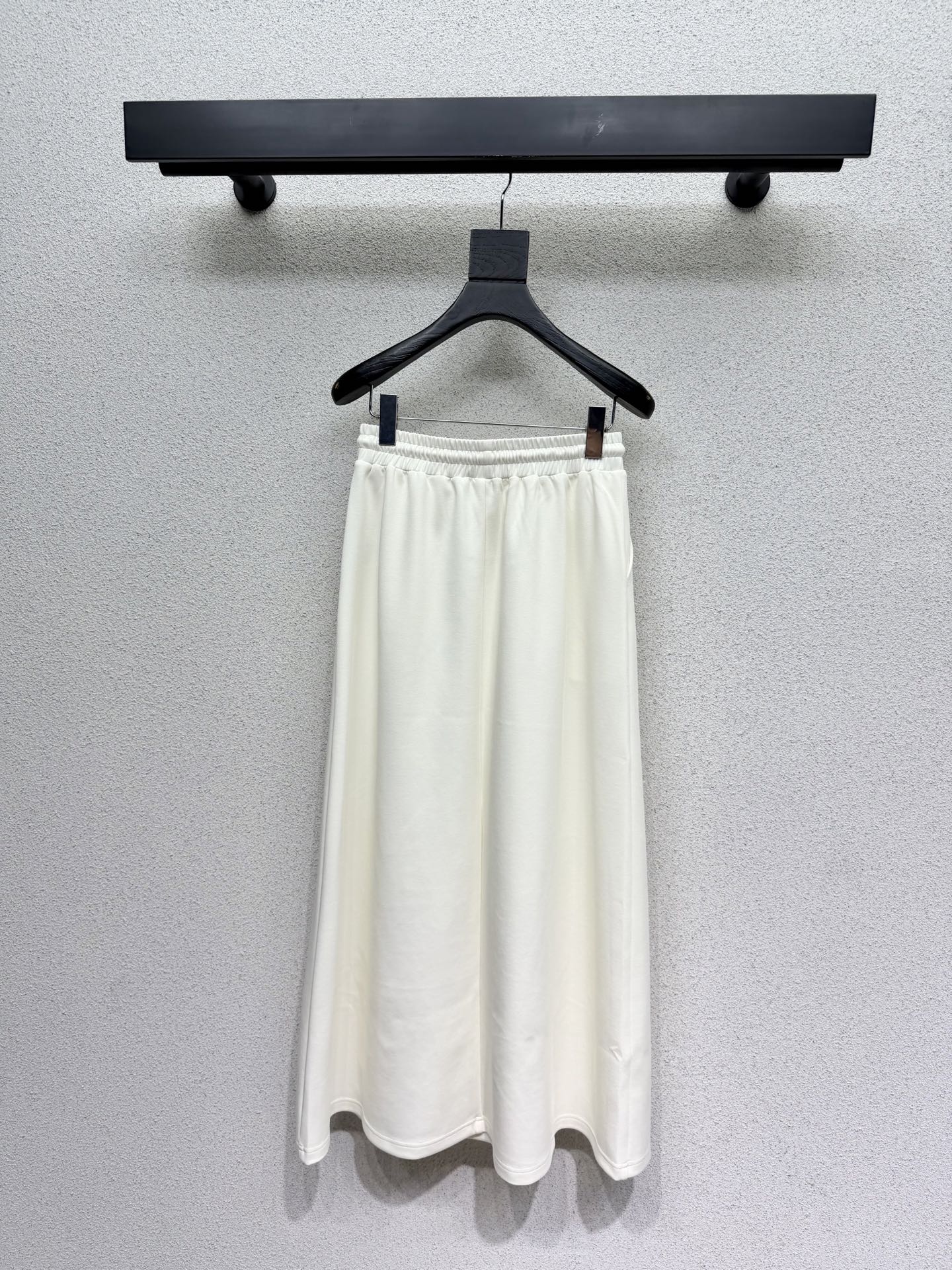 Sleeveless Top & Skirt Set