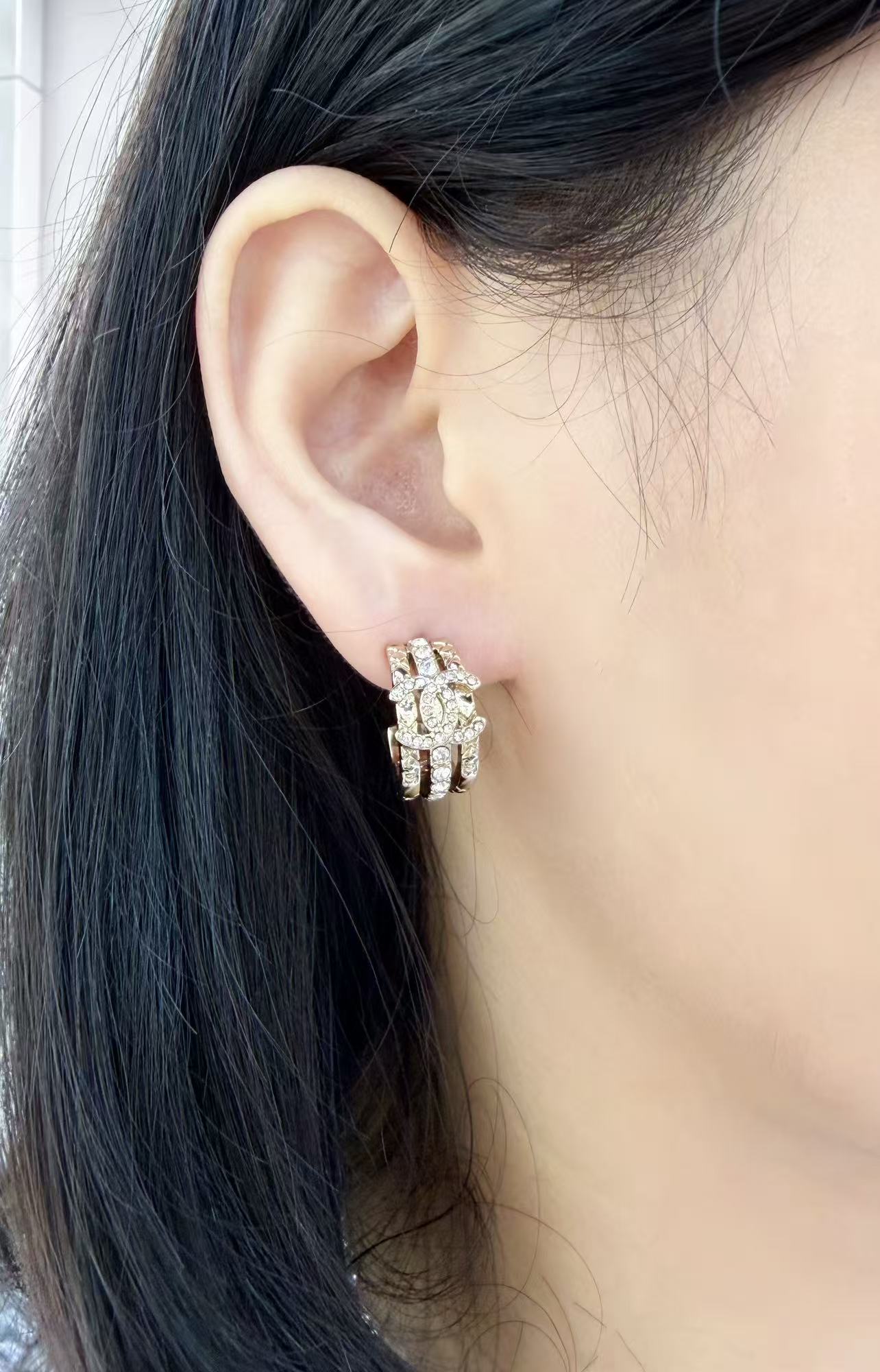 3D Crystal-Embellished Hoop Earrings with Letters