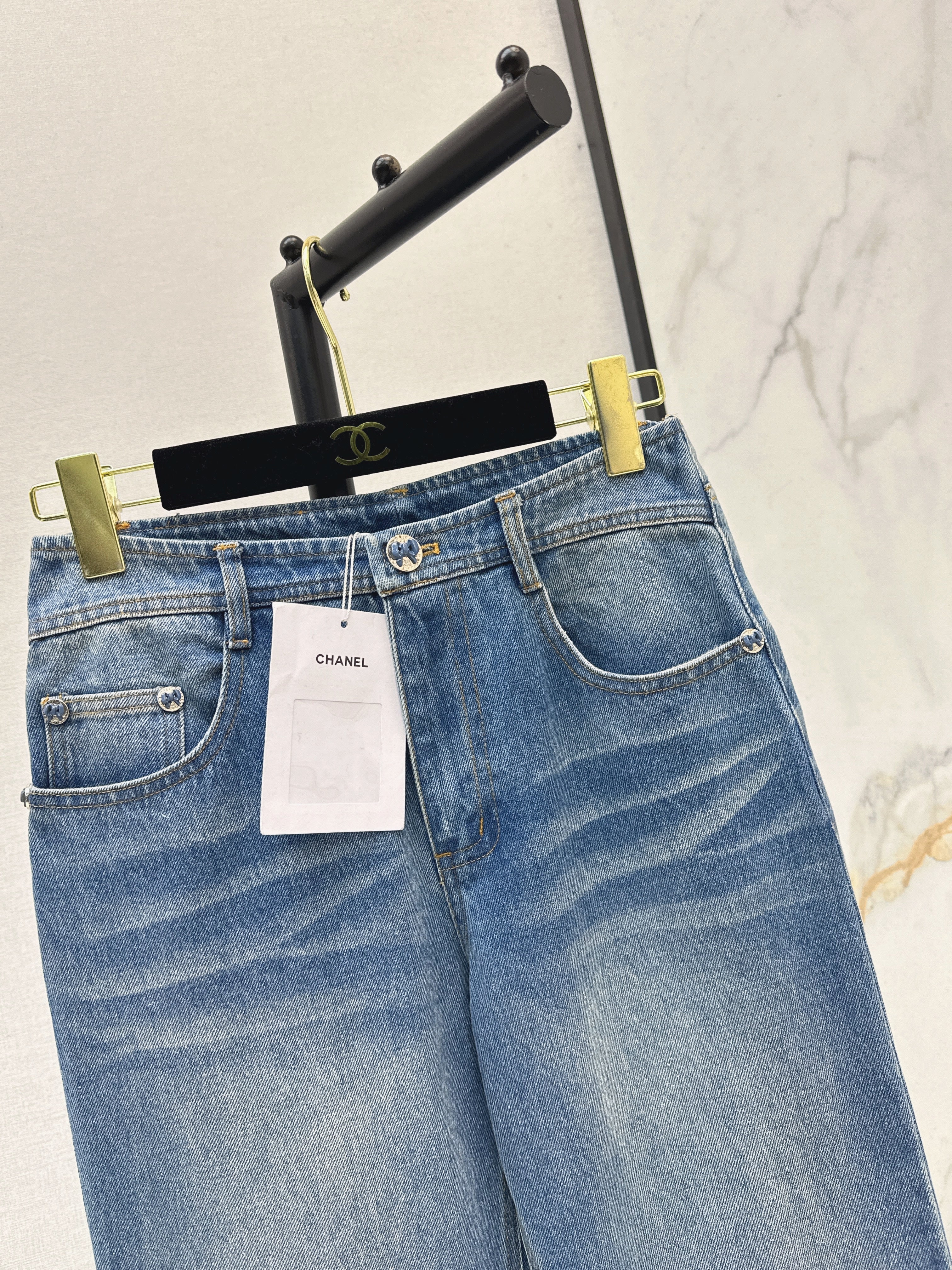 26SS Latest Spring/Summer Distressed Washed Denim Jeans