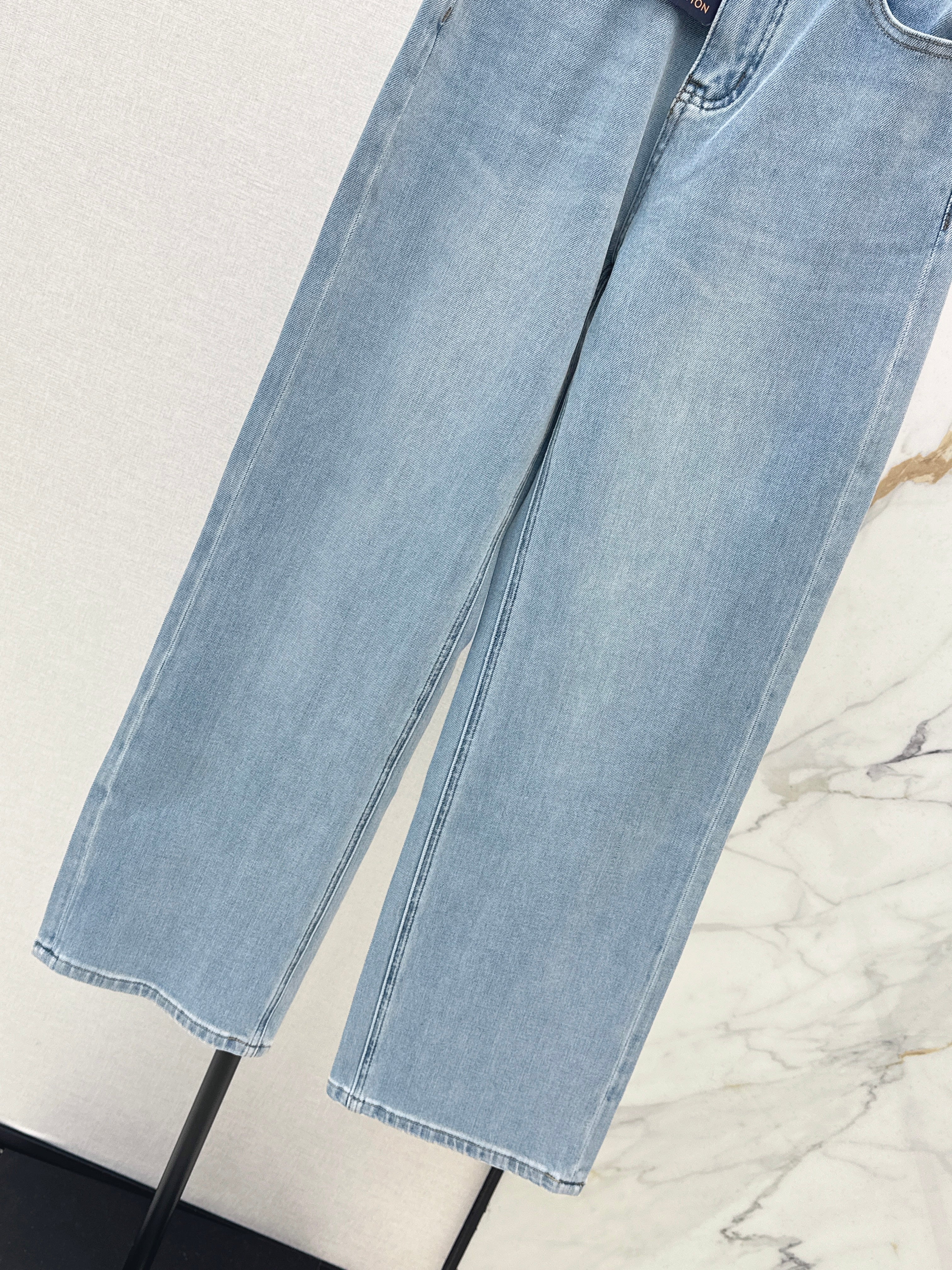 26SS Straight-Leg Jeans