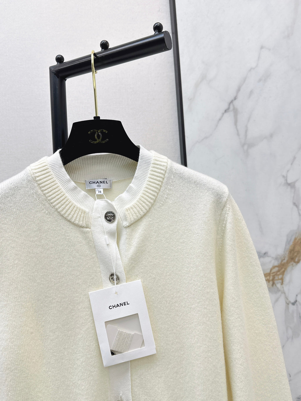 26SS Crew-Neck Cardigan with Contrast Placket Design
